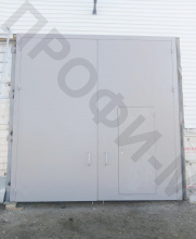 Ворота металлические с калиткой без порога 