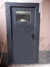 Дверь противопожарная остекленная EIS-60