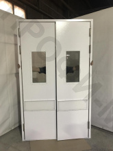 Маятниковая дверь