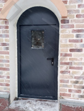 Дверь с окном и фрамугой