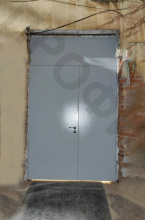 Дверь двухстворчатая металлическая без порога