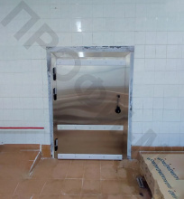 Дверь для холодильных камер